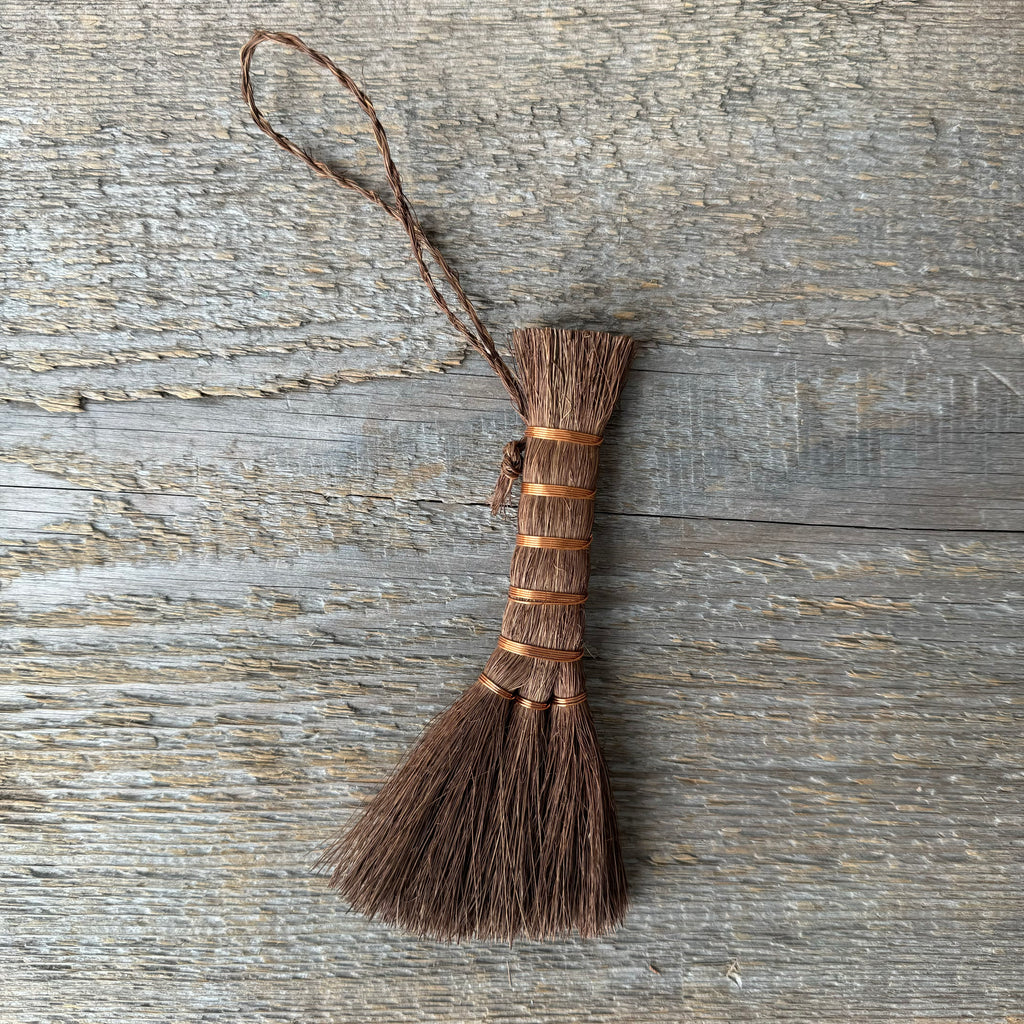 Small Hemp/Palm Dust Brush