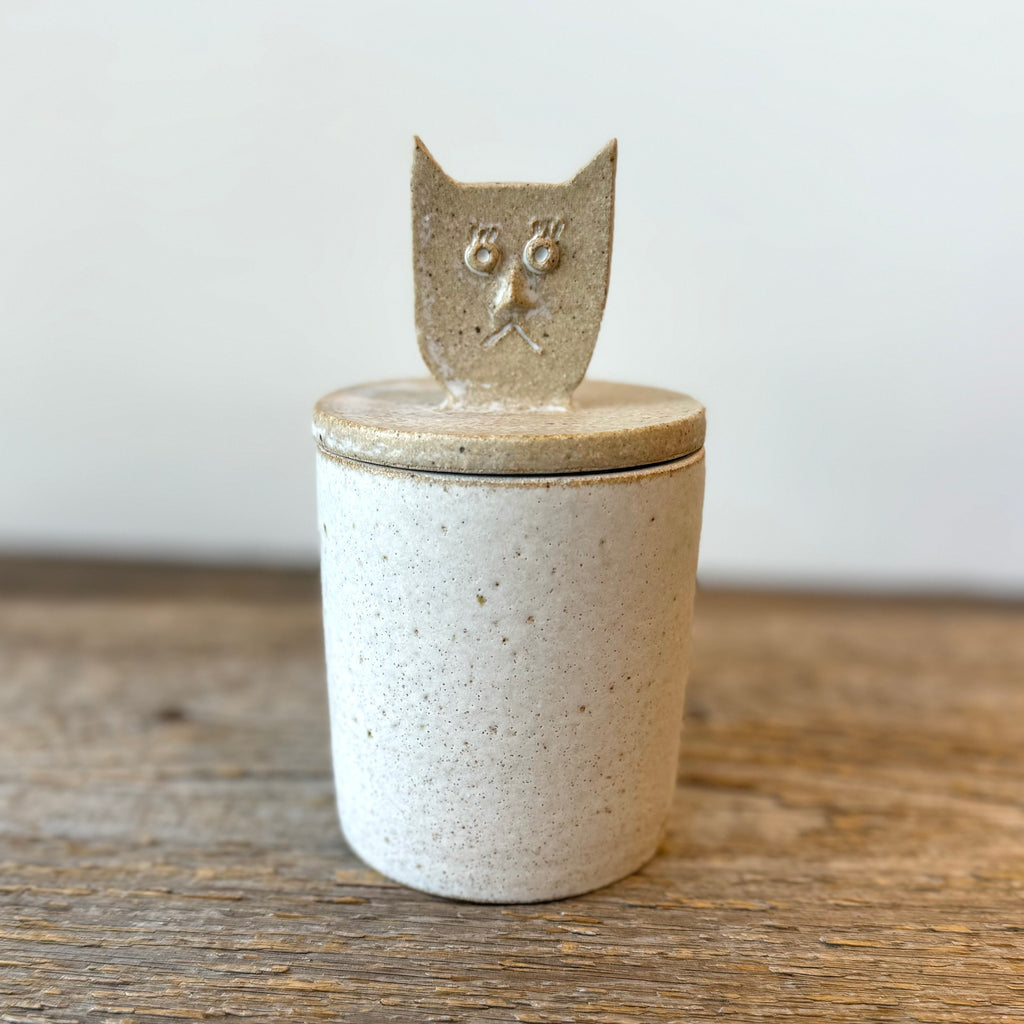 Tomoro Cat Jar