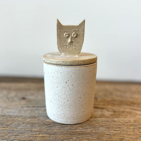 Tomoro Cat Jar