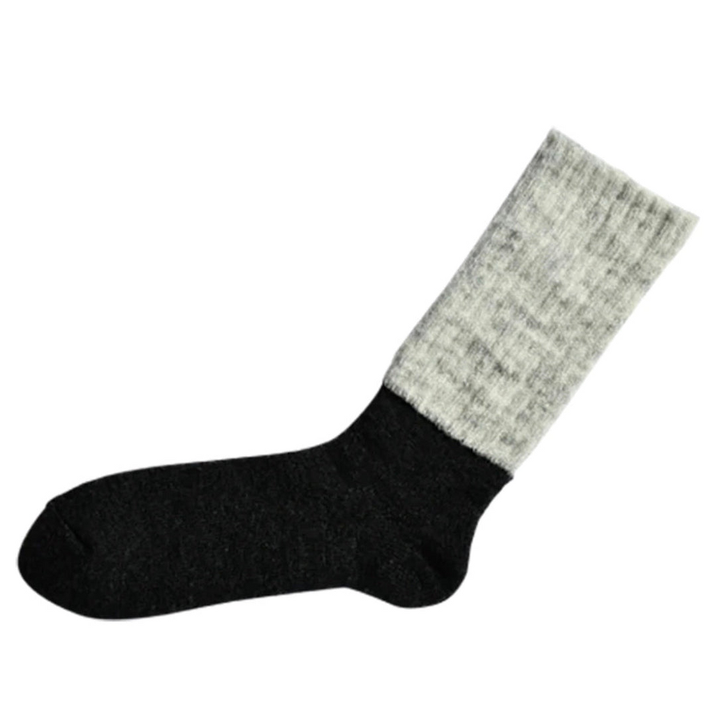 Nishiguchi Kutsushita Mohair Wool Pile Socks | Light Gray