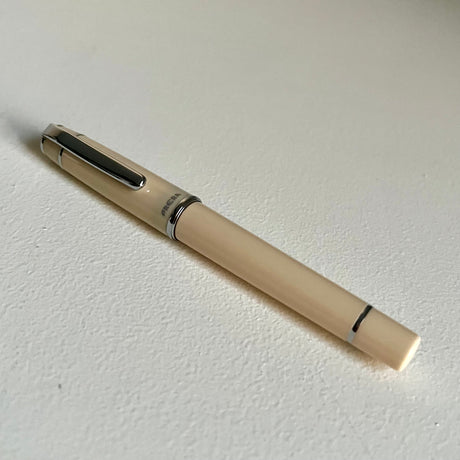 Pilot Prera iro-ai Fountain Pen with Medium Nib | Asst. Colors | Solid Body