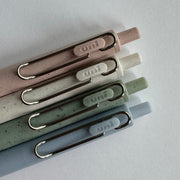 uniball One F Textured Gel Pens