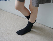 Hakne Linen Ribbed Socks | Charcoal