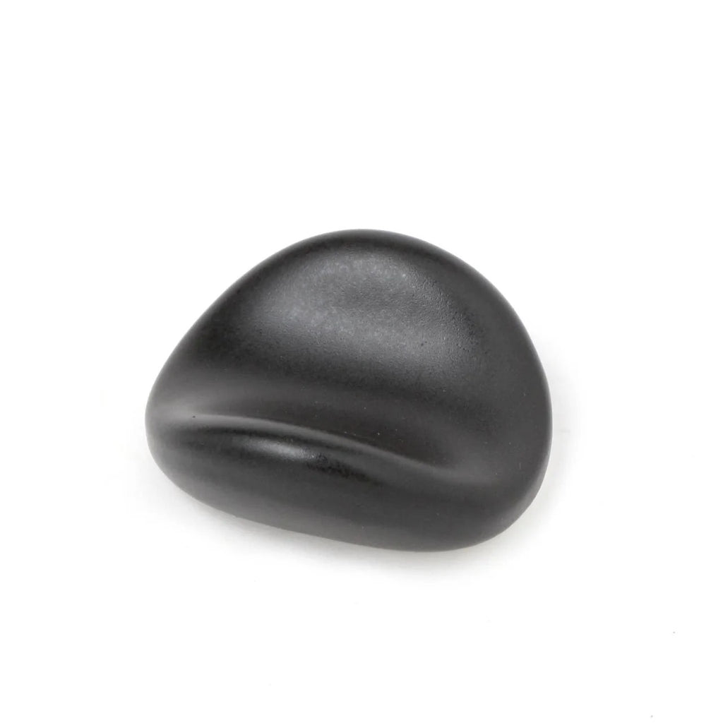 Mono Chopstick Rest | Broad Bean