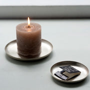 Silver Plate Round | M