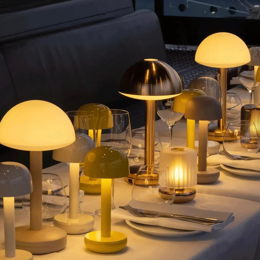 Firefly Table Humble - Firefly Table Light - Gold / Frosted | ŪMEI