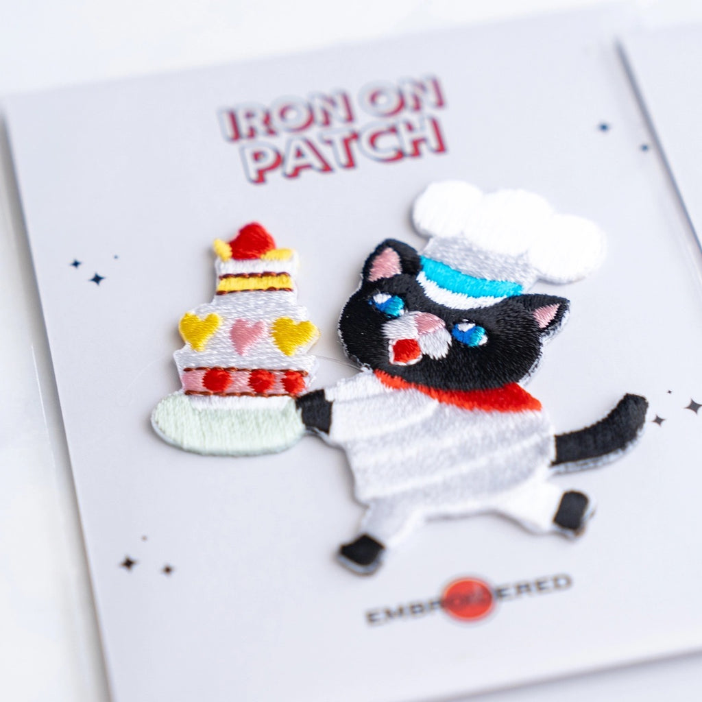 Cute Cat Character Patch - Cake