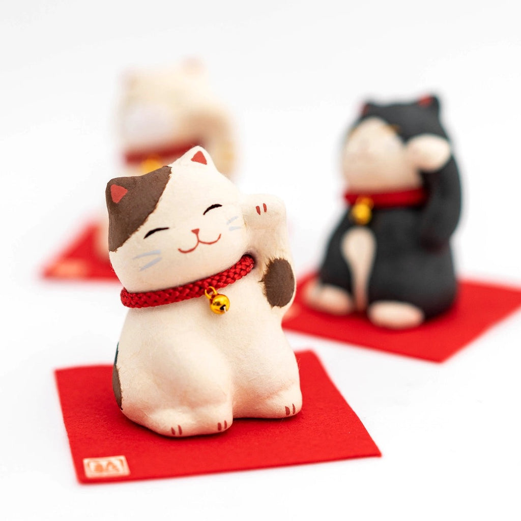 Lucky Cat Figurine - Calico