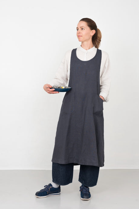 Linen Over Dress Apron - Smoke Gray