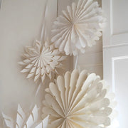 Small Curved White Star